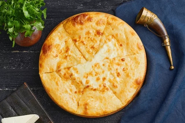 Хачапури по-мегрельски